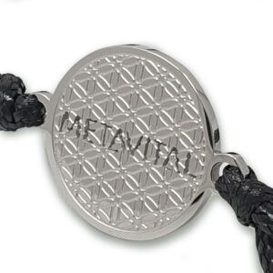 Trägerchip Silber am Armband Detail